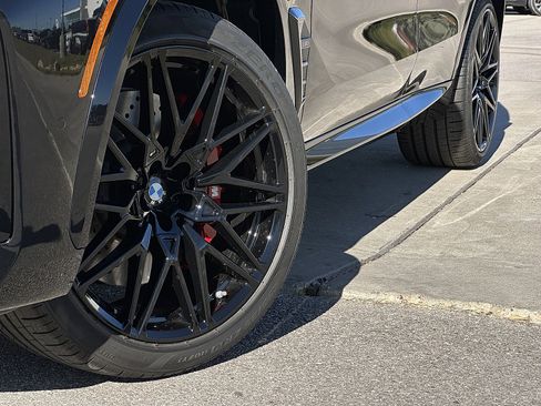 New 2026 BMW X5 M Competition w/ Executive Package image 3