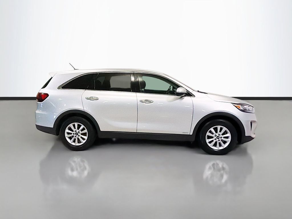 Used 2019 Kia Sorento AWD image 7
