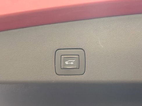 Used 2021 Buick Encore GX Select w/ Sport Touring Package AWD/4WD image 8