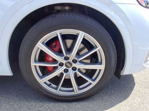 Certified 2023 Audi SQ5 Premium Plus w/ Premium Plus Package AWD/4WD image 33