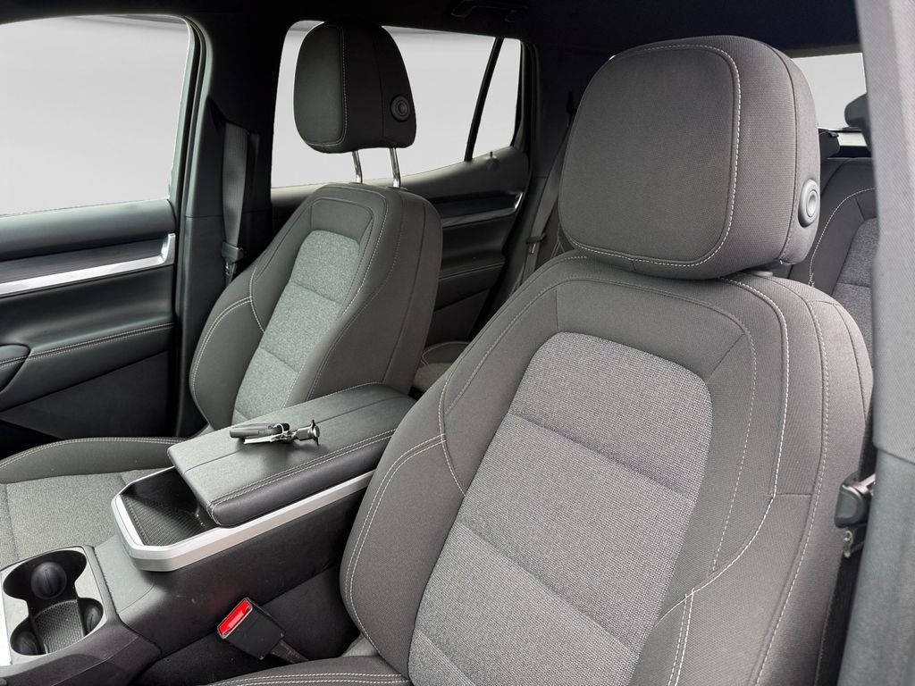 Used 2025 GMC Terrain Elevation AWD/4WD image 22