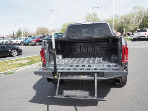 Used 2018 Ford F150 Raptor w/ Equipment Group 802A Luxury AWD/4WD image 19