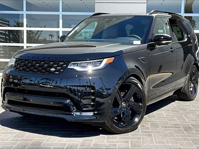 New 2025 Land Rover Discovery Dynamic SE