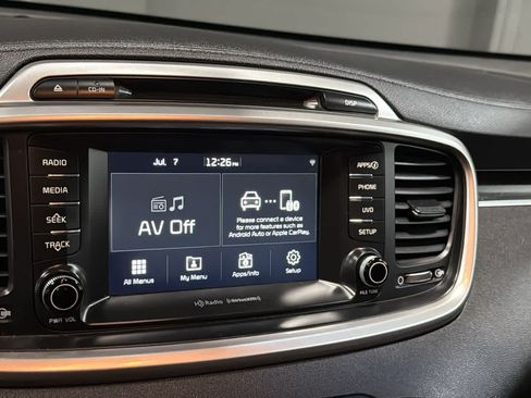 Used 2018 Kia Sorento AWD image 15