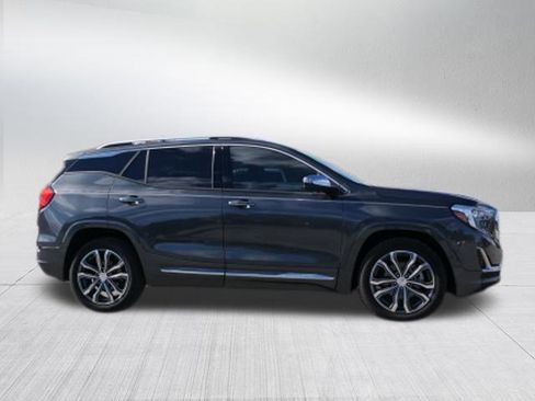 Used 2019 GMC Terrain Denali w/ Advanced Safety Package image 2