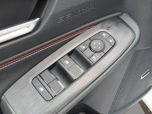 New 2026 Nissan Sentra SR w/ SR Premium Package image 17