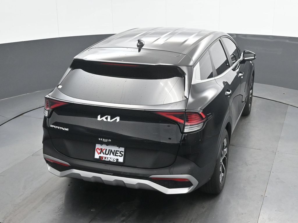 Used 2023 Kia Sportage EX FWD image 29