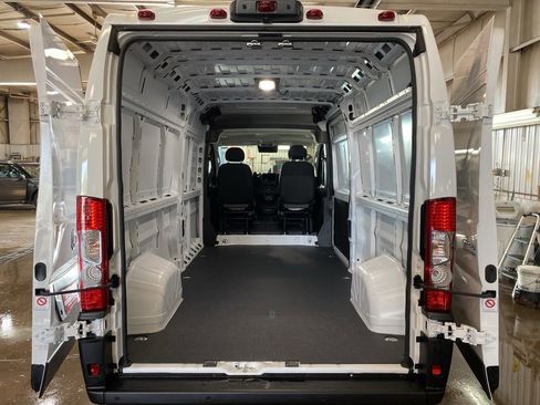 New 2025 RAM ProMaster 2500 w/ Convenience Group image 5