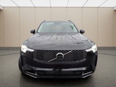 New 2026 Volvo XC90 T8 Ultra w/ Protection Package Premier image 4