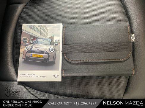 Used 2022 MINI Cooper 4-Door Hardtop image 52