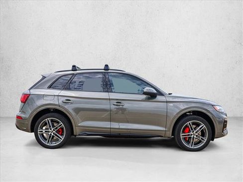 Used 2025 Audi Q5 e Premium Plus AWD/4WD image 4