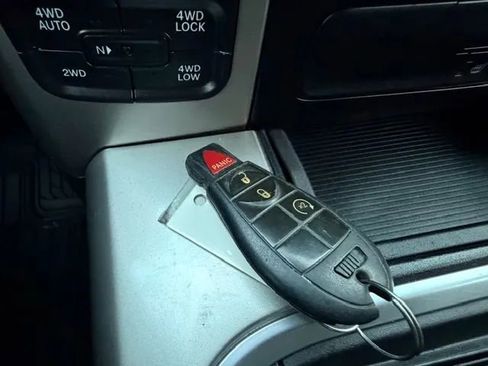 Used 2017 RAM 1500 Big Horn image 29