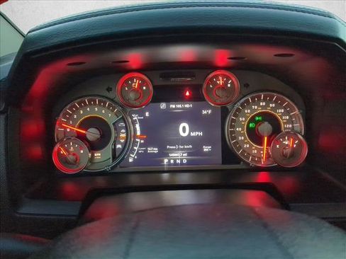 Used 2018 RAM 1500 Laramie Longhorn image 10