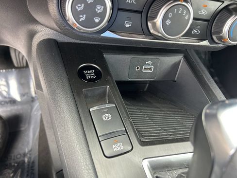 Used 2025 Nissan Kicks S FWD image 37