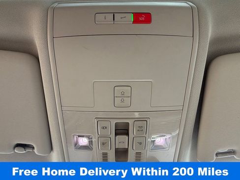 Used 2021 Volkswagen Atlas SEL image 29