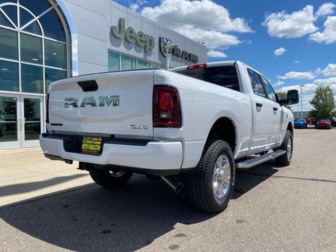 New 2026 RAM 2500 Big Horn AWD/4WD image 5