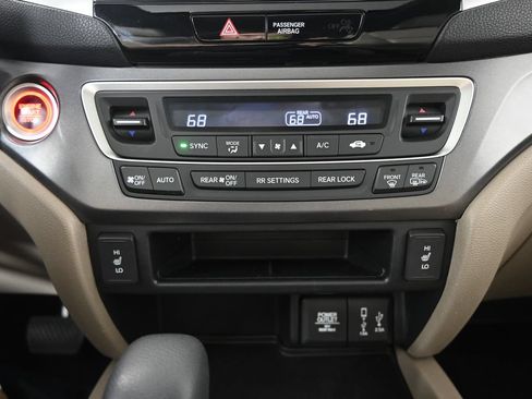 Used 2018 Honda Pilot EX-L image 31