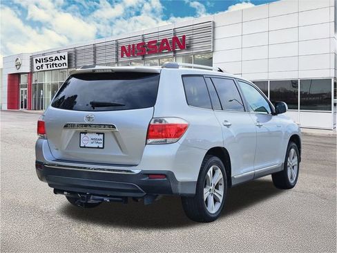 Used 2013 Toyota Highlander Limited image 4