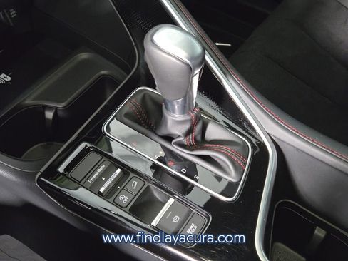 Used 2025 Acura ADX A-Spec image 22