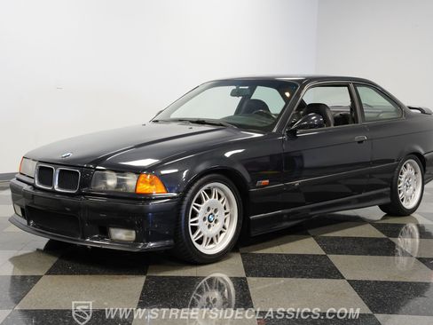 Used 1995 BMW M3 Coupe RWD image 6