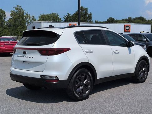 Used 2021 Kia Sportage S FWD image 3