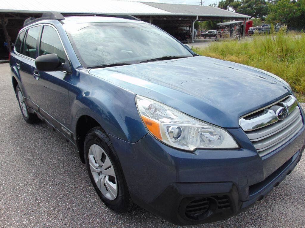 Used 2013 Subaru Outback 2.5i w/ Popular Pkg 1A AWD/4WD image 1
