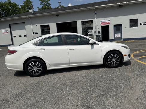 Used 2010 MAZDA MAZDA6 i Sport image 10