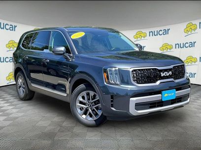 Used 2023 Kia Telluride LX