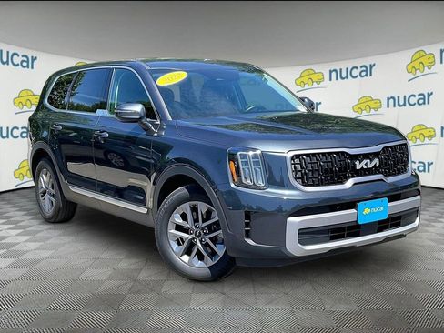 Used 2023 Kia Telluride LX AWD/4WD image 1