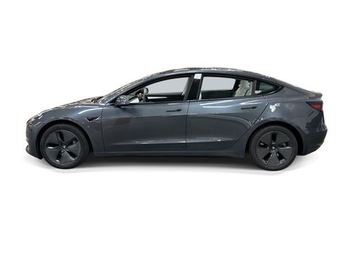Certified 2023 Tesla Model 3 Standard Range RWD image 3