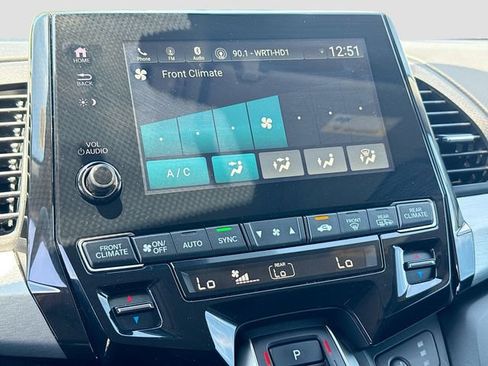 Certified 2024 Honda Odyssey EX-L image 17