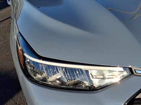 Used 2025 Ford Escape ST-Line w/ Tech Pack #1 image 9