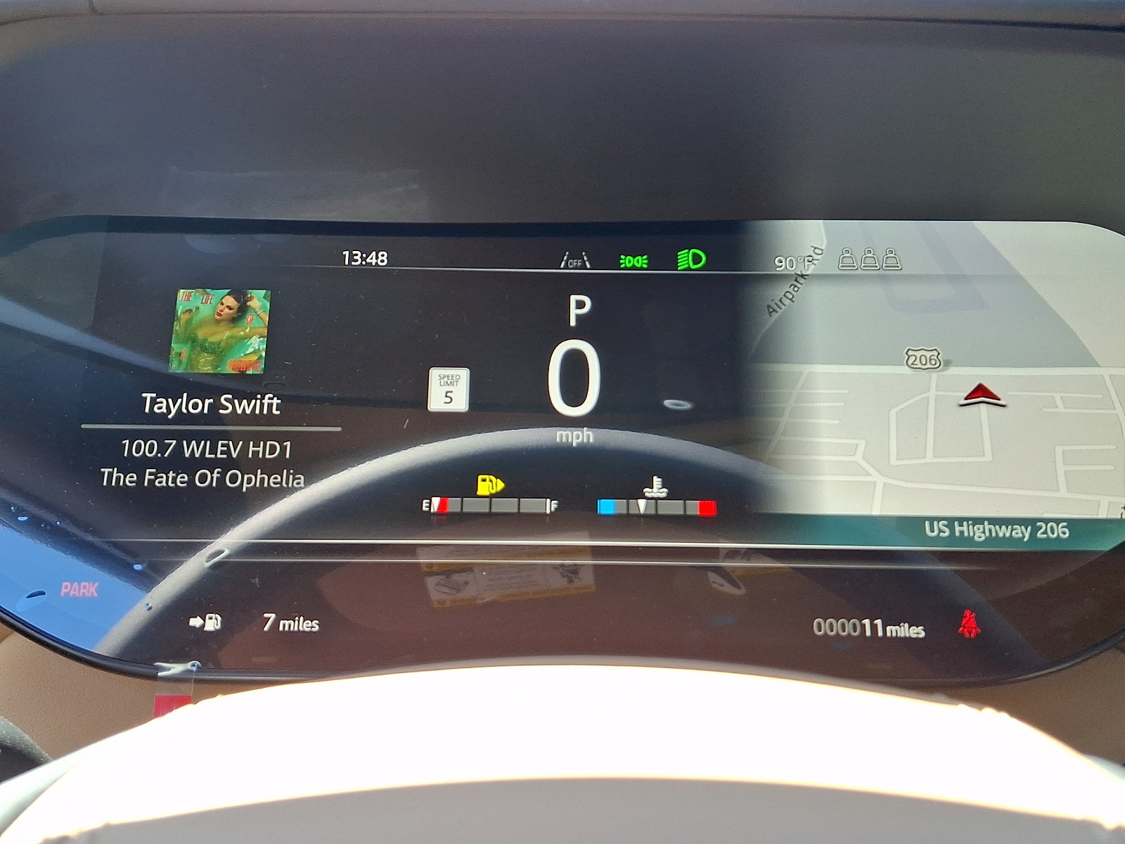 New 2027 Land Rover Range Rover SE AWD/4WD image 17