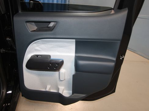 New 2025 Ford Maverick XLT w/ Equipment Group 301A image 21