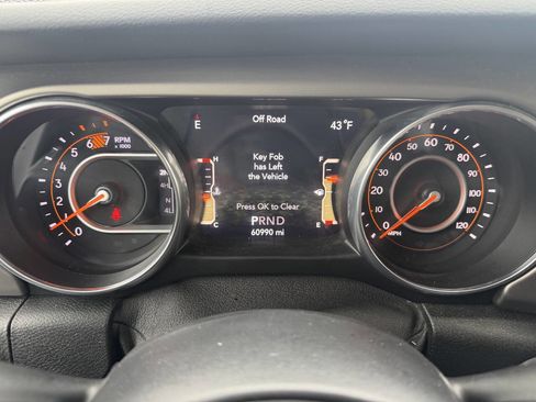 Used 2018 Jeep Wrangler Unlimited Sport S image 13