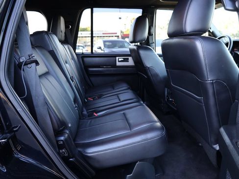 Used 2016 Ford Expedition Limited RWD image 16
