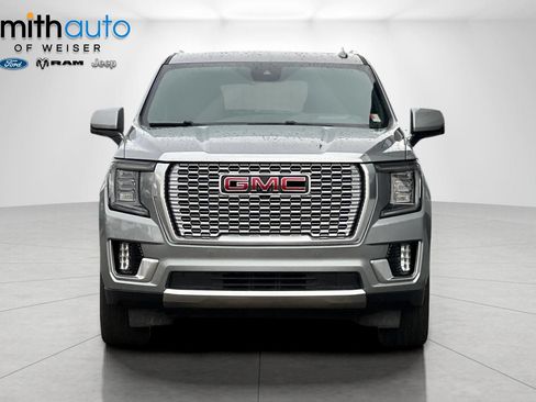 Used 2024 GMC Yukon Denali w/ Advanced Technology Package AWD/4WD image 10