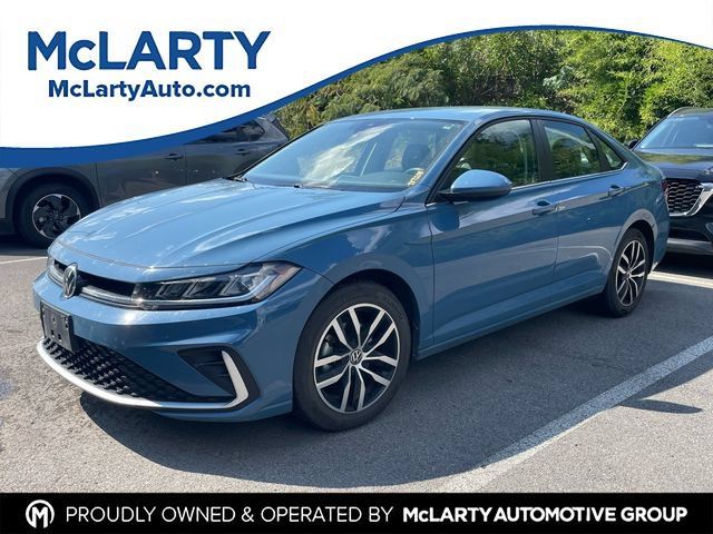 Used 2025 Volkswagen Jetta SE FWD 360° Tour