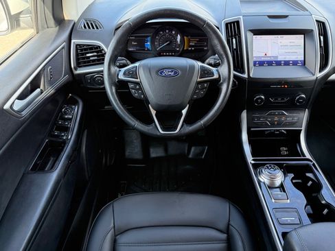 Used 2020 Ford Edge SEL w/ Convenience Package FWD image 17