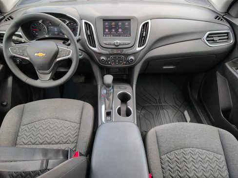 Used 2024 Chevrolet Equinox LT w/ LPO, Floor Liner Package FWD image 29
