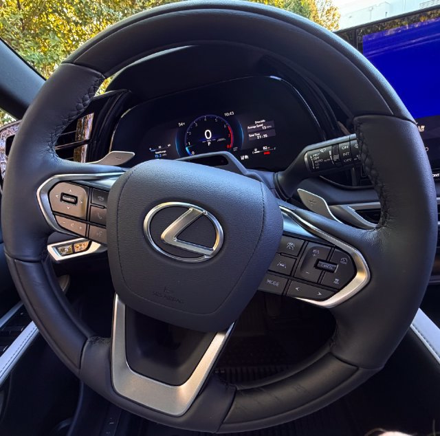 Used 2026 Lexus RX 350 Premium w/ Convenience Package AWD/4WD image 22