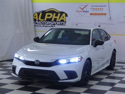 Used 2022 Honda Civic Sport image 3