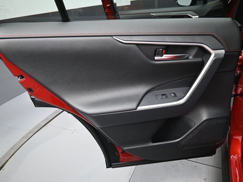 Certified 2025 Toyota RAV4 XSE image 32