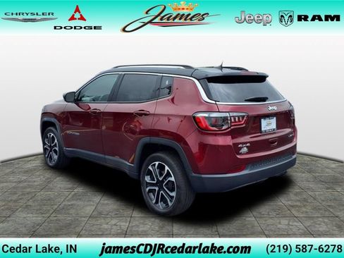 Used 2022 Jeep Compass Limited AWD/4WD image 3