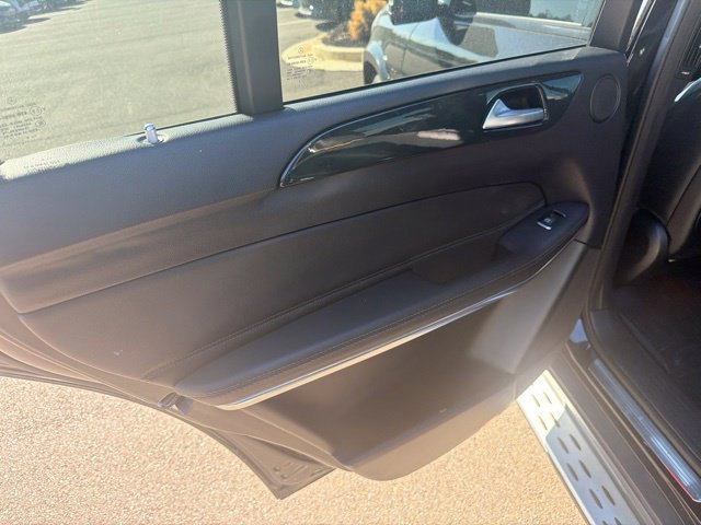 Used 2017 Mercedes-Benz GLS 550 4MATIC image 18