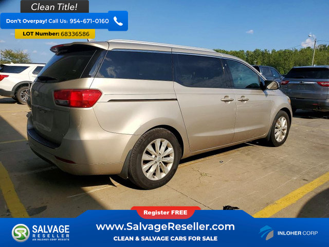 Used 2017 Kia Sedona EX FWD image 4