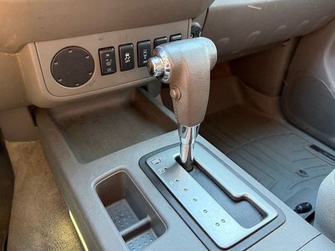 Used 2018 Nissan Frontier SV w/ Value Truck Package image 12