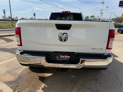 Used 2024 RAM 3500 Tradesman w/ Chrome Appearance Group image 11