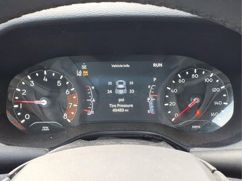 Used 2025 Jeep Compass Latitude image 13