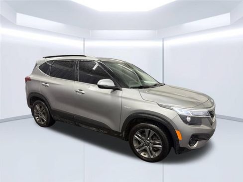 Used 2023 Kia Seltos S AWD/4WD image 8